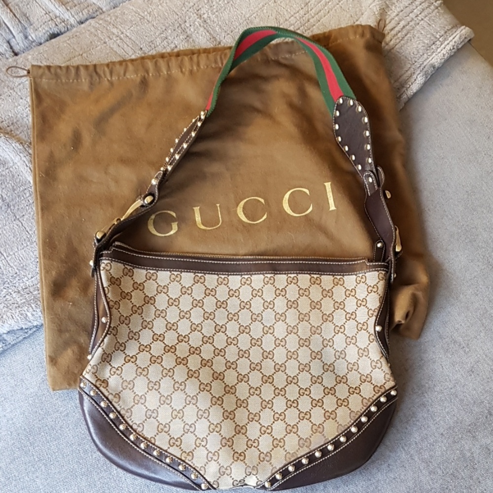 100% Authentic Gucci messenger bag